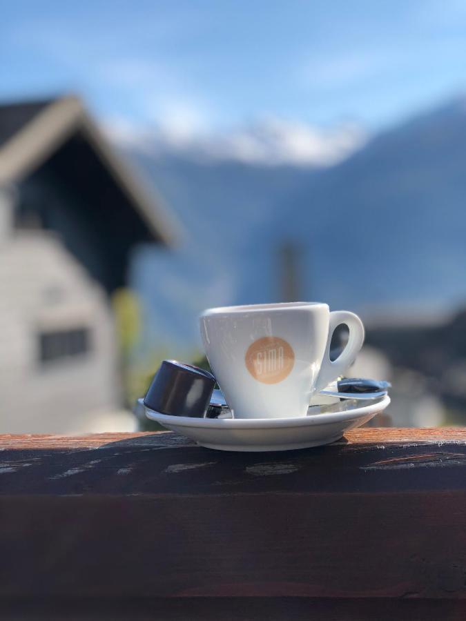 Cafe Cher-Mignon Et Chambres D'Hotes Chermignon-d'en Haut Екстериор снимка
